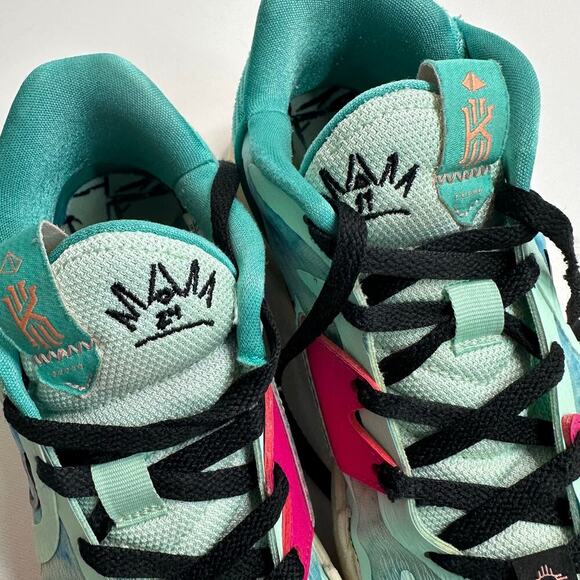 Nike Kyrie 5 Low Community Mens Size 8.5 Blue Basketball Athletic Shoes Sneakers - Picture 9 of 12